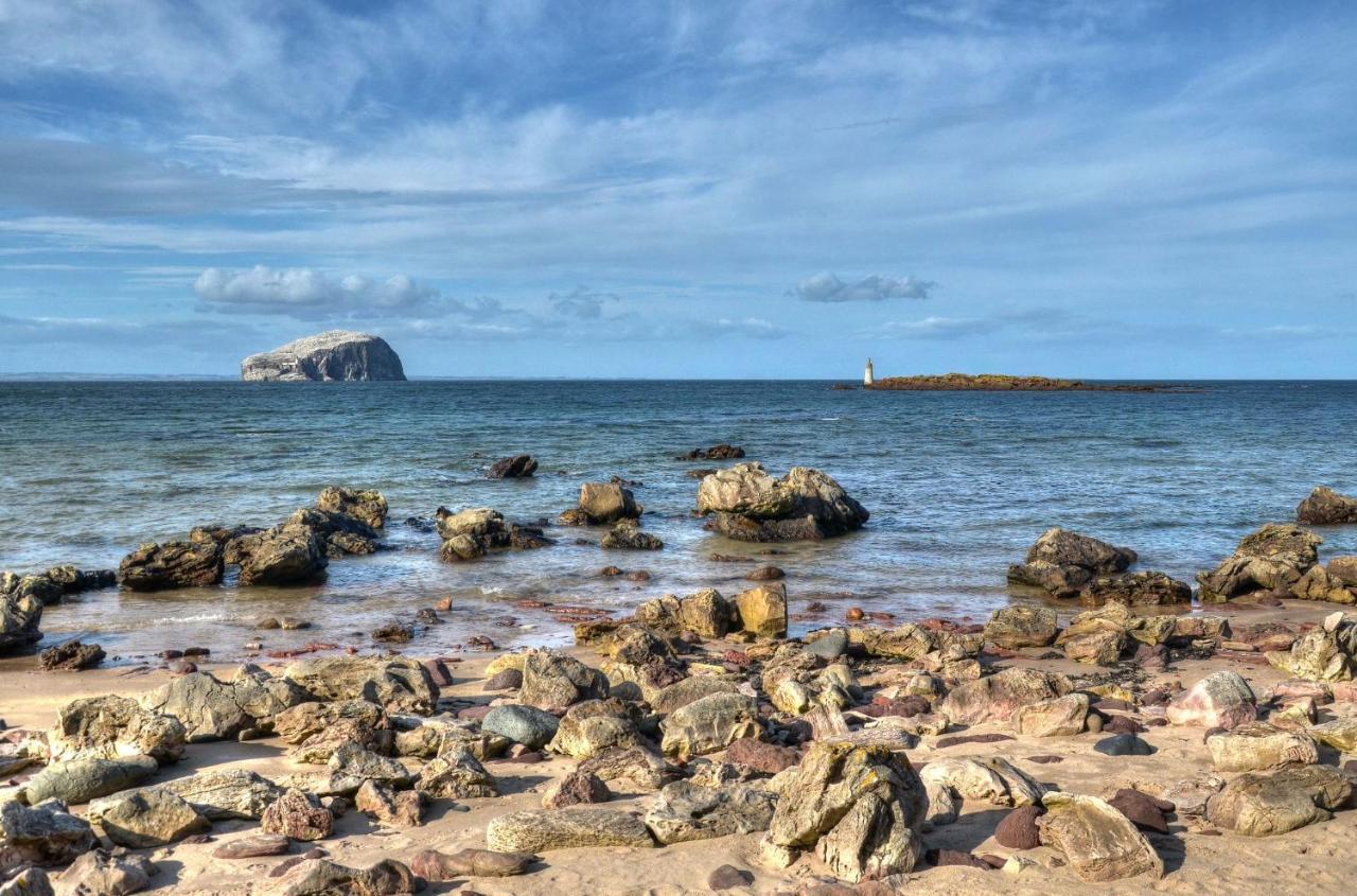 Cosy 2-Bdr Apartment & 15 Minutes To Edinburgh By Train & Free Parking Prestonpans Eksteriør billede