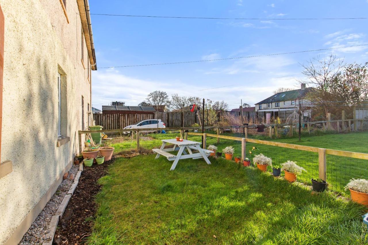 Cosy 2-Bdr Apartment & 15 Minutes To Edinburgh By Train & Free Parking Prestonpans Eksteriør billede